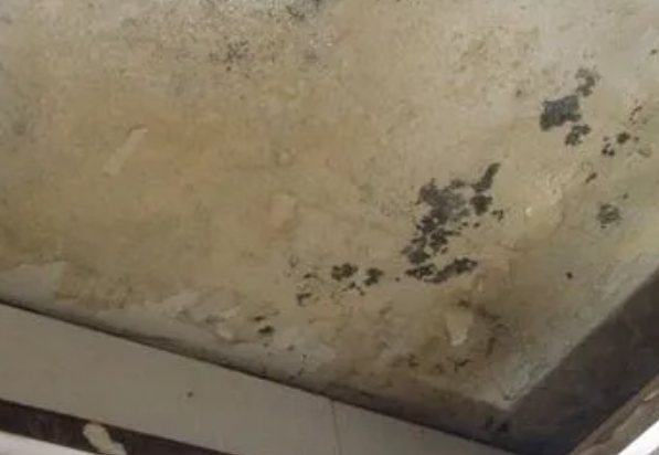 白沟阳台漏水维修公司分享下白沟卫生间渗水维修需要注意哪些问题。